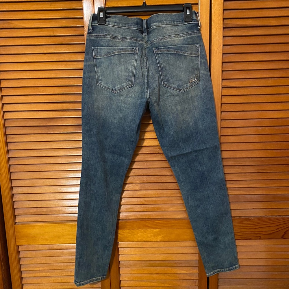 Express Jeans - Picture 2 of 2